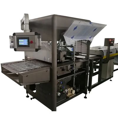 kaufen Industrie-Schokoladen-Einlagen-Maschine mit breitem 900MM-Gürtel für Süßwaren- und Bäckereiindustrie online manufacture