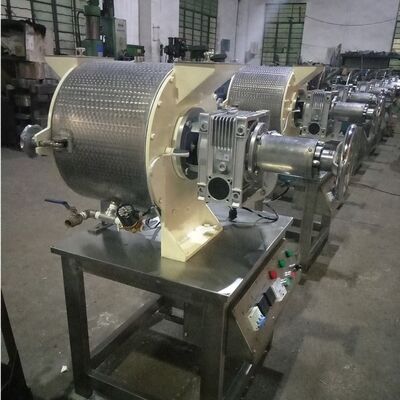 kaufen Geschwindigkeit 0-30 U/min Schokoladen-Raffinierer mit Temperaturbereich 0-100 °C, geeignet für Schokoladenproduktionsanlagen online manufacture